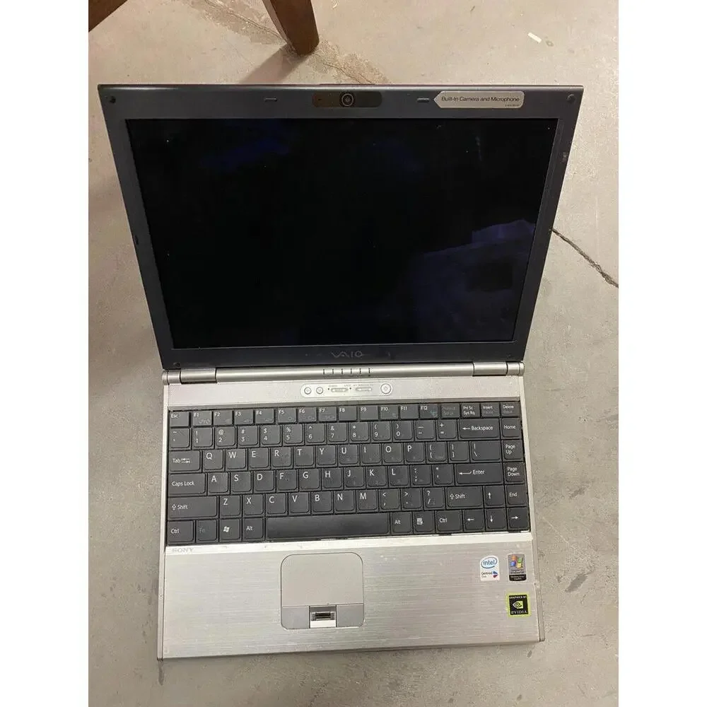 Sony Vaio PCG-6L1L Laptop Computer For Parts/Untested